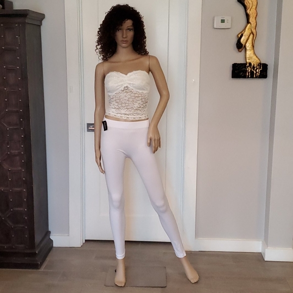 Lace camisole top with padded bust - Picture 2 of 4